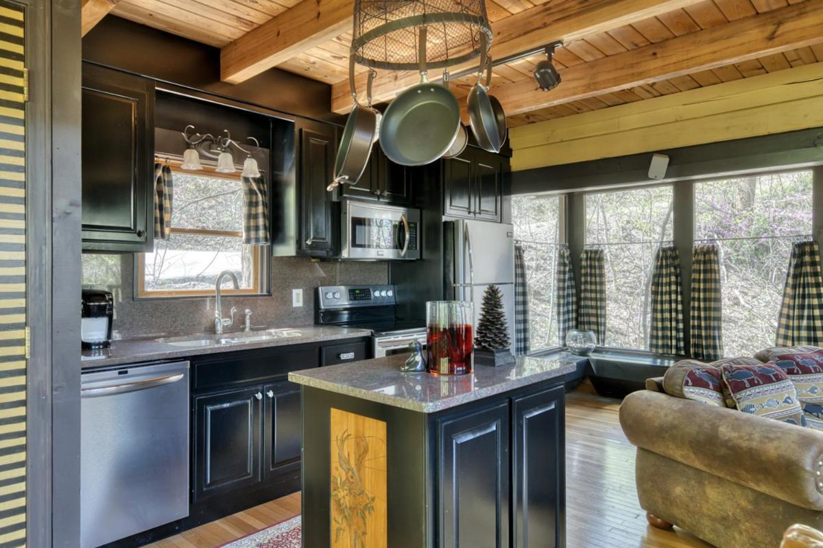 Dancing Dragonfly 26 Villa Sevierville Exterior photo